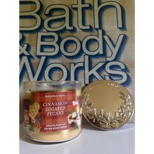 Bath & Body Works Cinnamon Sugared Pecans Candle 14.5oz Warm Sweet Wax Melt Use